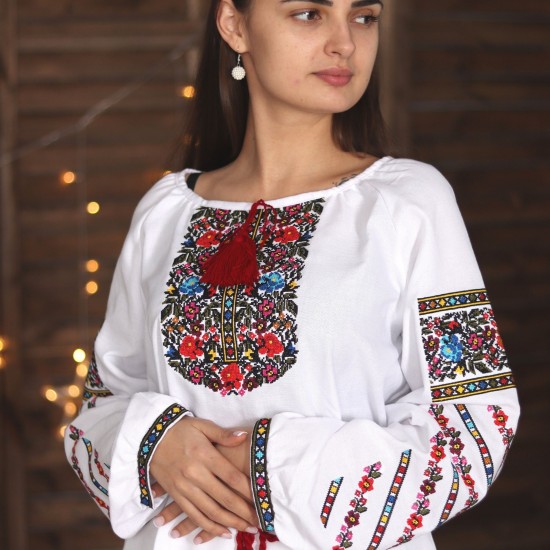 Romanian embroidered blouse for women Slavic embroidery with roses White floral ethnic costume Ukrainian wedding dress Easter gift Romanian embroidered blouse for women Slavic embroidery with roses White floral ethnic costume Ukrainian wedding dress Easter gift