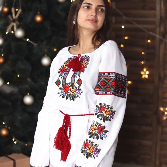Romanian embroidered blouse for women Ukrainian ethnic vyshivanka with roses White slavic wedding costume Folk Easter gift Romanian embroidered blouse for women Ukrainian ethnic vyshivanka with roses White slavic wedding costume Folk Easter gift