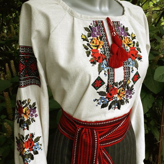 Romanian embroidered blouse for women Ukrainian ethnic vyshivanka with roses White slavic wedding costume Folk Easter gift Romanian embroidered blouse for women Ukrainian ethnic vyshivanka with roses White slavic wedding costume Folk Easter gift