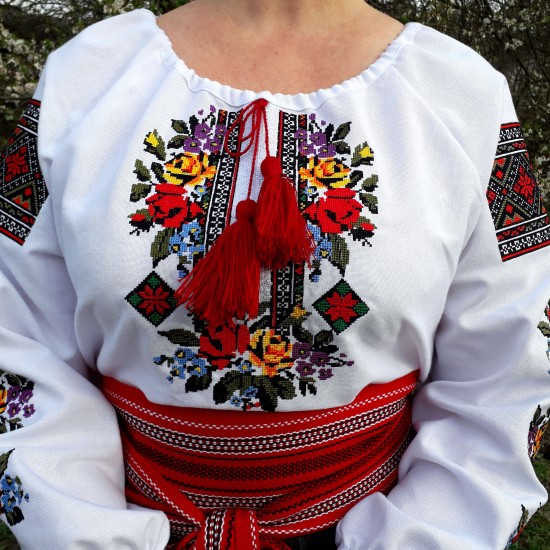 Romanian embroidered blouse for women Ukrainian ethnic vyshivanka with roses White slavic wedding costume Folk Easter gift Romanian embroidered blouse for women Ukrainian ethnic vyshivanka with roses White slavic wedding costume Folk Easter gift