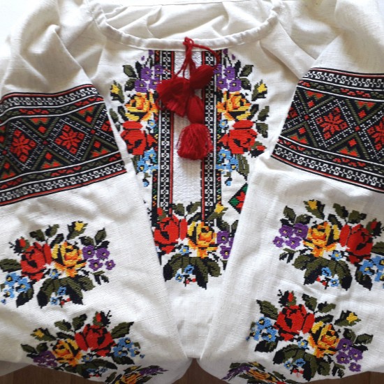 Romanian embroidered blouse for women Ukrainian ethnic vyshivanka with roses White slavic wedding costume Folk Easter gift Romanian embroidered blouse for women Ukrainian ethnic vyshivanka with roses White slavic wedding costume Folk Easter gift