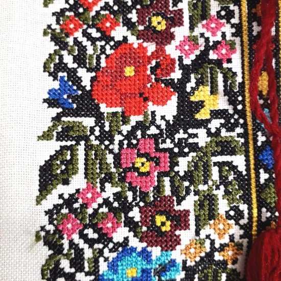 Romanian embroidered blouse for women Slavic embroidery with roses White floral ethnic costume Easter gift Ukrainian wedding dress Romanian embroidered blouse for women Slavic embroidery with roses White floral ethnic costume Easter gift Ukrainian wedding dress