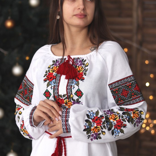 Romanian embroidered blouse for women Ukrainian ethnic vyshivanka with roses Organic cotton Black slavic costume Folk Easter gift Romanian embroidered blouse for women Ukrainian ethnic vyshivanka with roses Organic cotton Black slavic costume Folk Easter gift